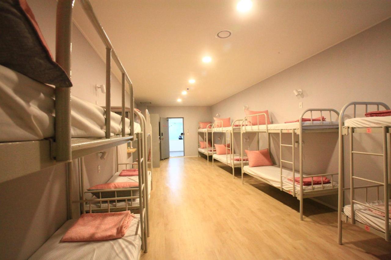 The Blue Guesthouse Busan Extérieur photo